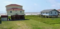 REESE'S RENDEZVOUS: Great Views of the Beach!