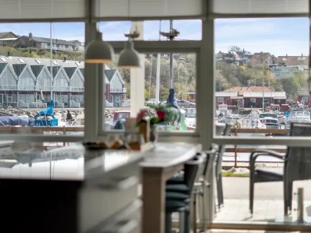 "Fridhild" - 10m from the Sea