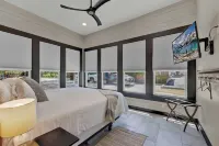 Historic Gem Near Schlitterbahn - 3-Star