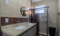 Modern Studio in Condominium with Pool in Floripa - Ask