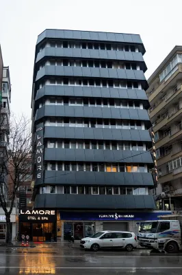 Lamore Hotel