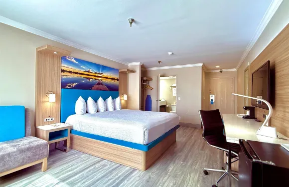 洛杉磯LAX雷東多曼哈頓海灘戴斯精選溫德姆酒店