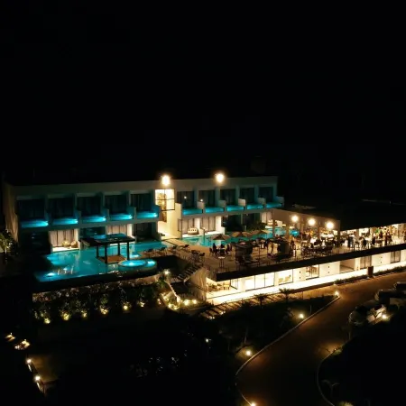 Collegare Hotel