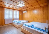 Yejik Hanok Pension Hotels near Dae Jang Geum Park