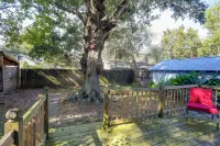 4 Mi to Dtwn: Baton Rouge Bungalow w/ Private Yard