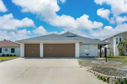 NEWLY REMODELED - Rockport Waterfront Oasis Hoteles en Rockport