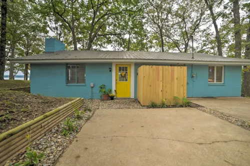 Kentucky Lake Cabin w/ Private Dock + Fire Pit