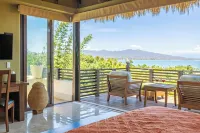 Spectacular corner villa at PortaFortuna, Punta Mita - golf cart, pool & hot tub Punta Mita Hospital附近的飯店