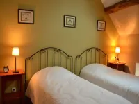 Holiday Home in Chilleurs near Château - 2-Star