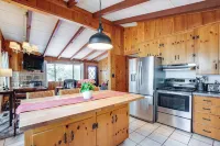 Family Mountain Getaway, Retreat to the Cool Pine - 2-Sterne