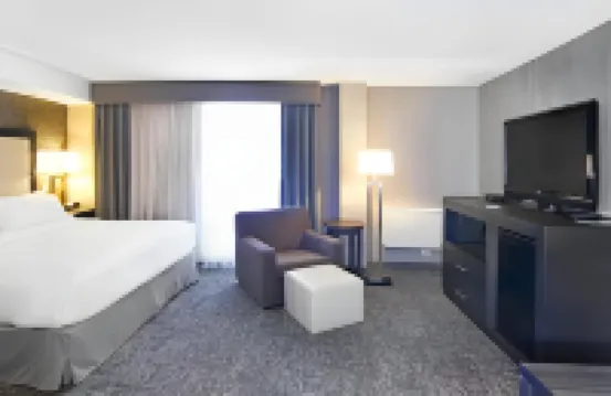 Holiday Inn Express & Suites CALGARY by IHG