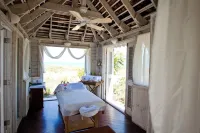 Point Grace - spa