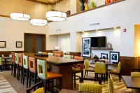 Hampton Inn & Suites Salinas - Breakfast