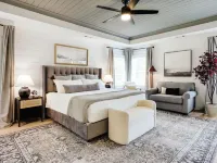 Newly Built 5 Br, 6 Miles to Uga, Fire Pit, Sauna, Game Room. Hotels in Oconee County