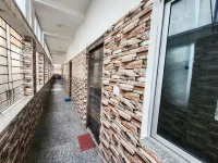 Resort Garden Retreat (Sea View)