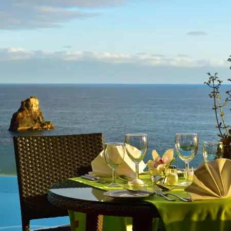 Pestana Promenade Ocean Resort Hotel