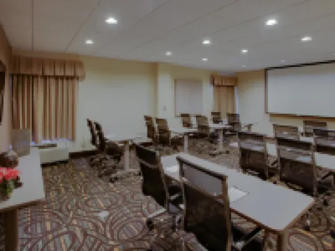 Hampton Inn by Hilton Richmond West Innsbrook Hotels in Three Chopt