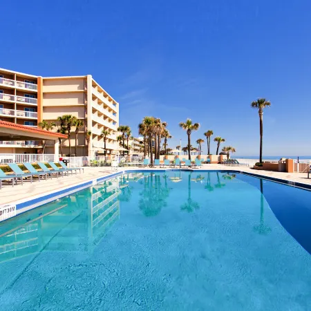 Holiday Inn & Suites DAYTONA BEACH ON THE OCEAN by IHG