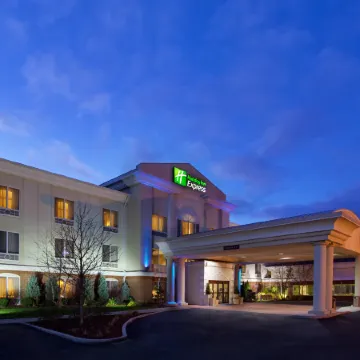 Holiday Inn Express TOLEDO-OREGON by IHG