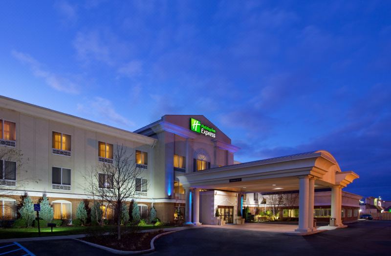 Holiday Inn Express Toledo-Oregon by IHG