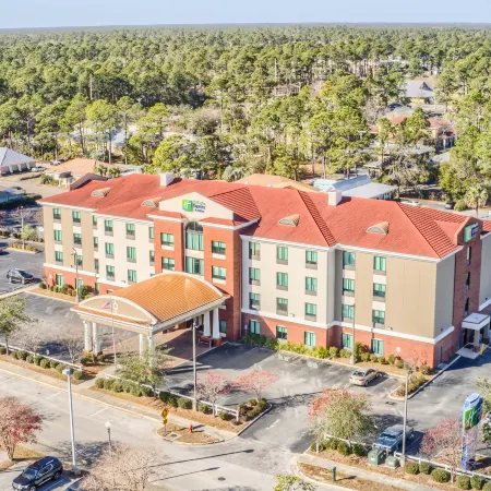 Holiday Inn Express & Suites GULF SHORES by IHG