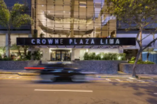 Crowne Plaza LIMA by IHG Hotel a 