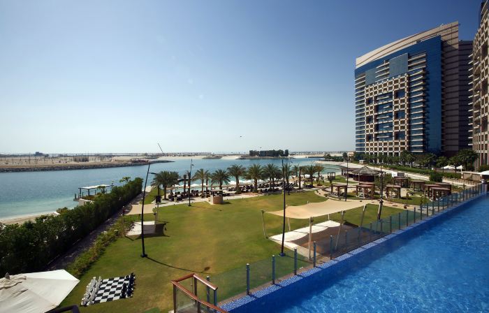 Bab Al Qasr Hotel