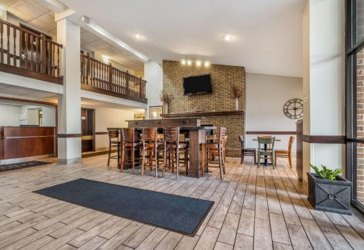 베이몬트 바이 윈덤 블루밍턴 MSP 에어포트