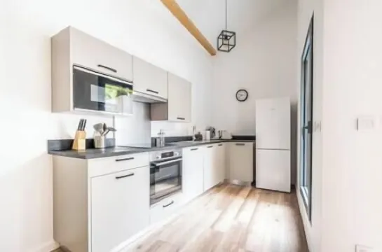 Apartment Comfortable in the Centre of Pau: Parking, AC...