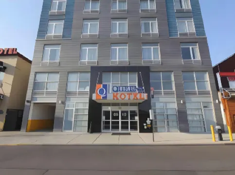 皇后飯店 Woodside Chemists附近的飯店