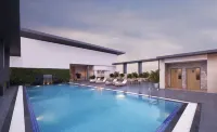 Crowne Plaza LUCKNOW by IHG - Swimmingpools