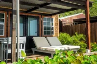 Conch Beach Cabins - Rumbus Beach Hotels in 