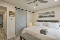 < 1 Mi to SlopesHeavenly Daze Chalet' in Tahoe - Balkon