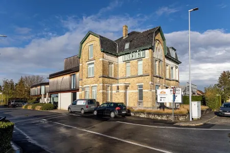 Hotel Bell-X Kortrijk-Wevelgem Отели в г. Мускрон