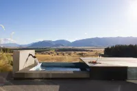 Mt Cook Lakeside Retreat - Villas