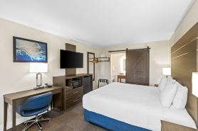 Travelodge by Wyndham Santa Rosa Wine Country