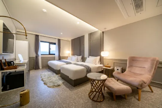 Denbasta Hotel Hwamyeong Branch 鄰近釜山漁村民俗館的酒店