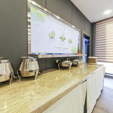 Paju West Hill Hotel Отели рядом с достопримечательностью «Аутлет-центр Paju Premium»