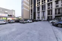 Charis Hotel ホテル - 駐車場