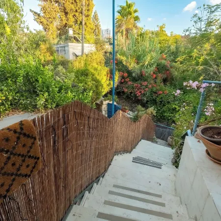 Jacuzzi Terrace Home by Sea N' Rent