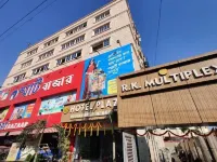 Hotel Plaza Hotels in Hooghly