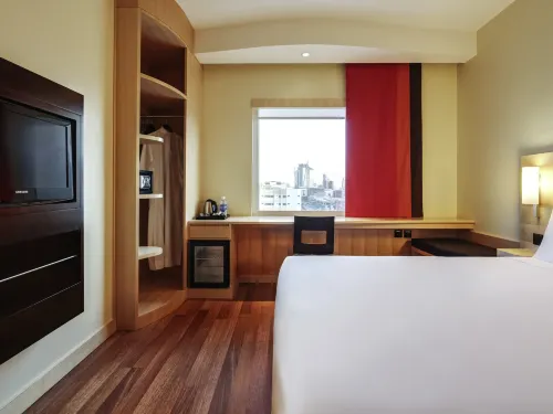 Ibis Riyadh Olaya Street