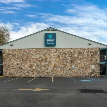 Clarion Pointe Kimball by Choice Hotels