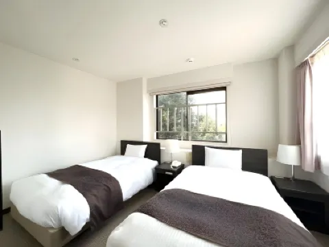 Shinjuku Sunpark Hotel Hoteles cerca de Museum of Haiku Literature