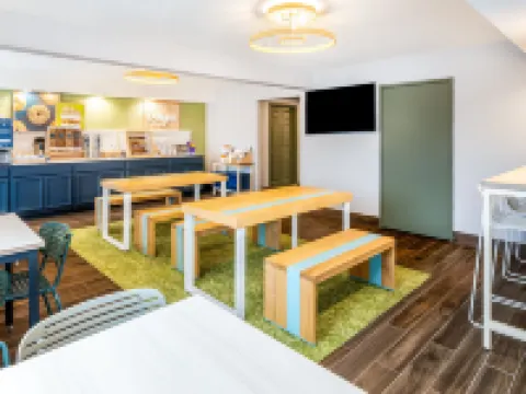 Spark by Hilton Sheridan Hotels in Sheridan