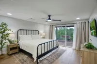 Uptown Sedona Luxury • 3 King Suites • Views • Hot Tub&Fire Pit • Walk to Dining