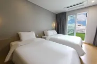 Hotel Razab - balcony