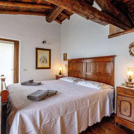 Villa Formaga Stunning View & Garden - Happy Rentals