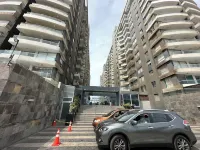 Ocean View Apartment with Pool (1206) - Homestays