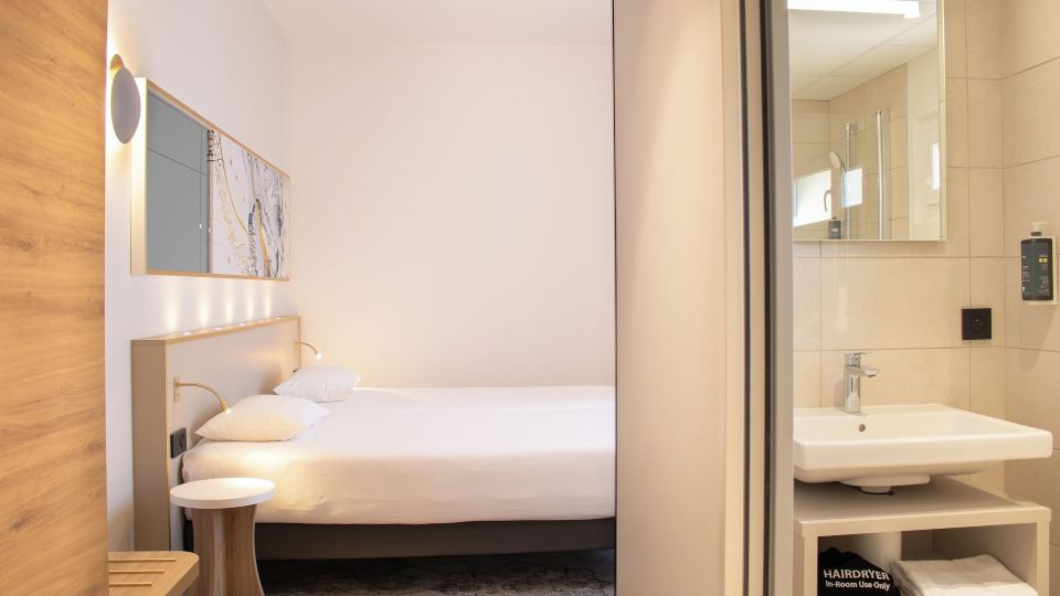Brit Hotel Cahors - le Valentré